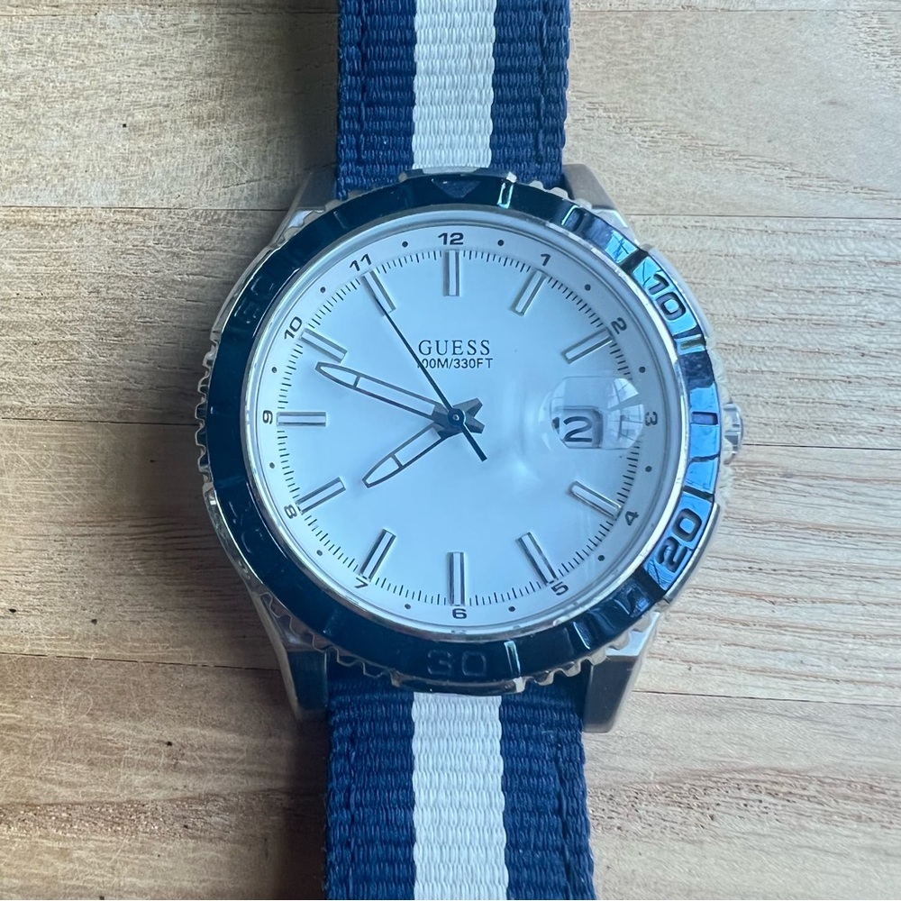 Guess waterpro blue and white nautical watch NEW BATTERY